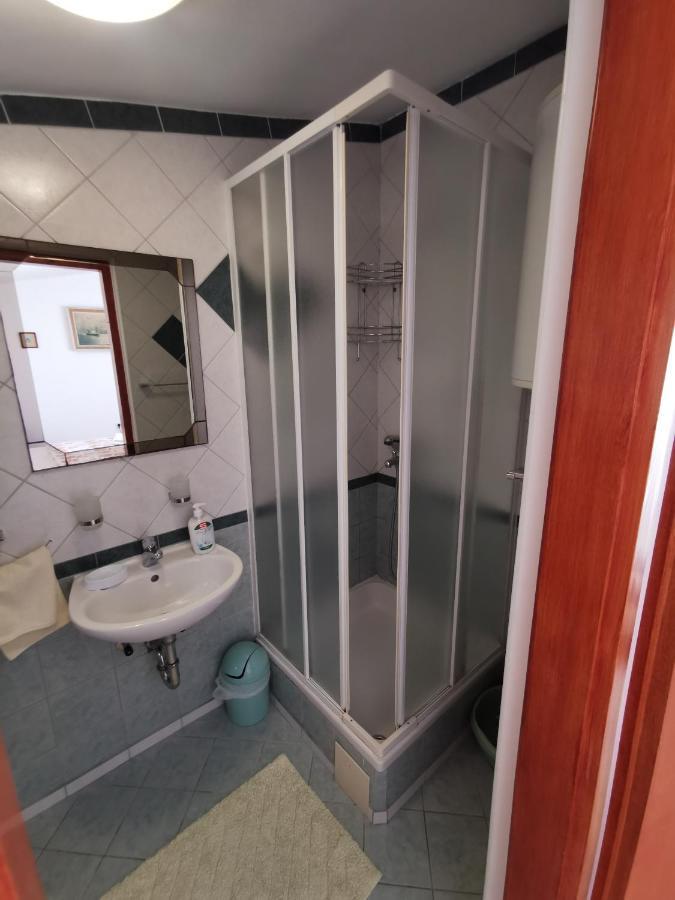 Studio Apartments Jasminka Selce Exterior foto